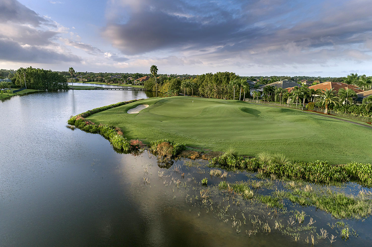 Quail West Golf & Country Club No 12 Lakes Course Naples, FL.